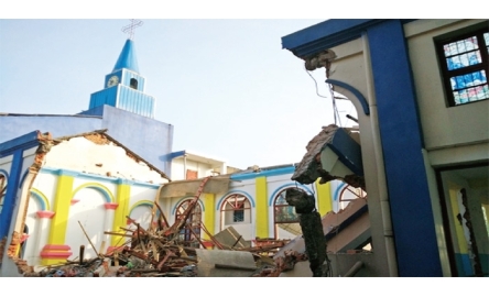 中國漢陽教堂遭拆毁 當局威脅再拆修女院封面