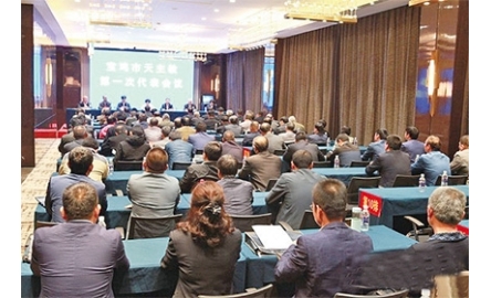 中國兩教區司鐸 消息指被迫加入愛國會封面