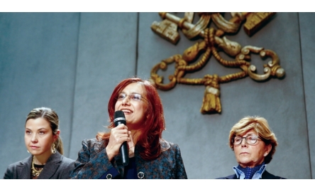 羅馬觀察報文章建議 接納婦女擔任教會領袖封面