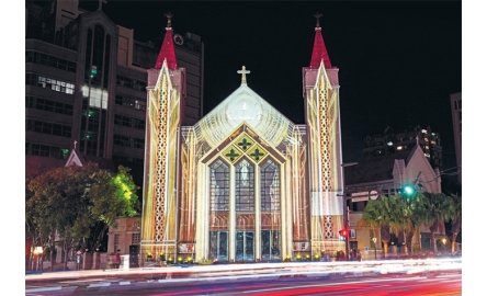 新竹主教座堂光雕投影 訴說傳教士建堂艱辛故事封面
